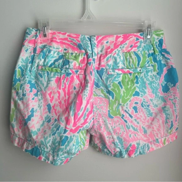 Lilly Pulitzer Callahan Shorts Turquoise Let's Cha Cha Size 2 Vibrant EUC - Picture 6 of 6